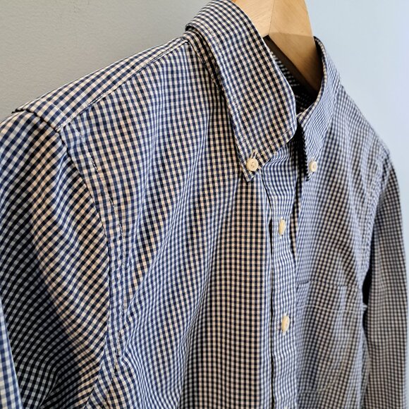 Abercrombie & Fitch Men's Small Long Sleeve Button Down Muscle Fit Plaid Shirt - Picture 2 of 15